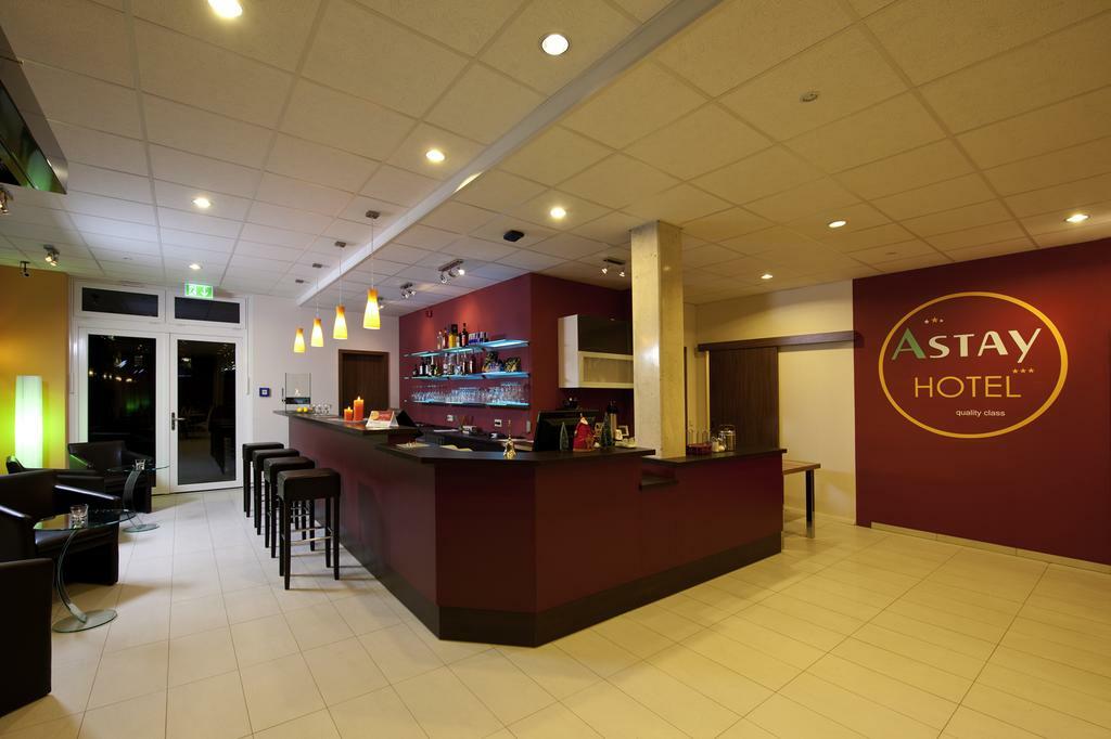 Astay Hotel Грединг Екстериор снимка